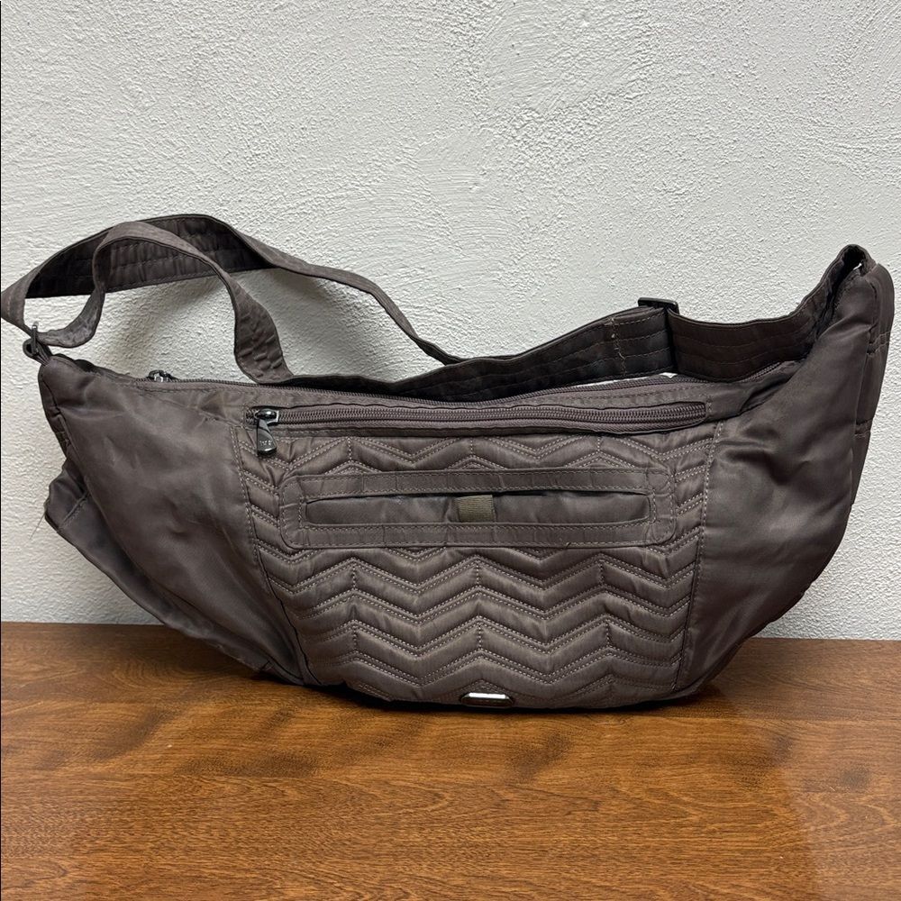 LUG Boomerang Crossbody Bag Nylon Bag Olive Green